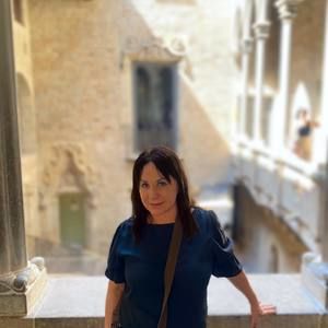 Meet your Posher, Antonieta